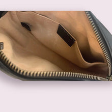 Load image into Gallery viewer, GUCCI Marmont Shoulder Bag