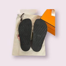 Load image into Gallery viewer, HERMES Chypre Sandals
