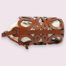 Load image into Gallery viewer, Loewe Bucket Bag