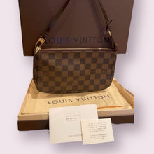 Load image into Gallery viewer, LOUIS VUITTON Damier Pochette