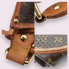 Load image into Gallery viewer, LOUIS VUITTON Evelyn