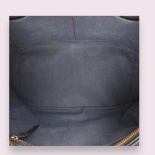 Load image into Gallery viewer, LOUIS VUITTON Speedy 25 Black