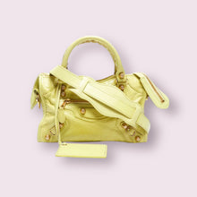 Load image into Gallery viewer, Balenciaga City