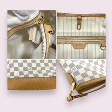 Load image into Gallery viewer, LOUIS VUITTON Shoulder Bag