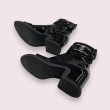 Load image into Gallery viewer, Louis Vuitton Boots