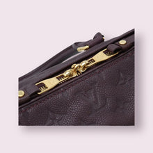 Load image into Gallery viewer, LOUIS VUITTON Speedy 25