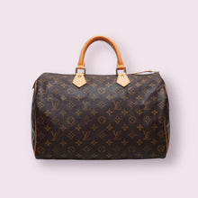Load image into Gallery viewer, LOUIS VUITTON Speedy 35