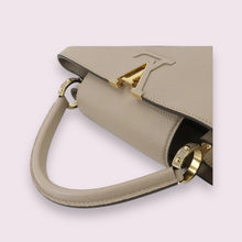 Load image into Gallery viewer, LOUIS VUITTON Capucines MM