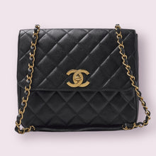 Load image into Gallery viewer, CHANEL Vintage Jumbo CC