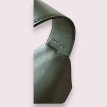 Load image into Gallery viewer, Loewe Hobo Puzzle Bag