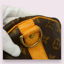 Load image into Gallery viewer, LOUIS VUITTON Keepall 55