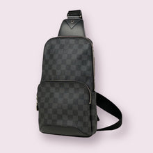 Load image into Gallery viewer, LOUIS VUITTON Avenue
