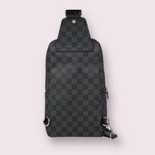 Load image into Gallery viewer, LOUIS VUITTON Avenue