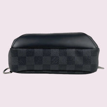 Load image into Gallery viewer, LOUIS VUITTON Avenue