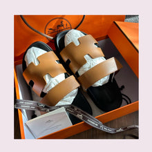 Load image into Gallery viewer, HERMES Chypre Sandals