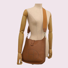 Load image into Gallery viewer, HERMES Evelyn GM