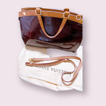 Load image into Gallery viewer, LOUIS VUITTON Brea MM