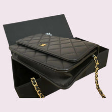 Load image into Gallery viewer, CHANEL Lambskin WOC