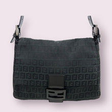Load image into Gallery viewer, Fendi Maman Bucket Bag