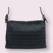 Load image into Gallery viewer, Fendi Maman Bucket Bag