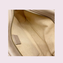 Load image into Gallery viewer, GUCCI Marmont Shoulder Bag