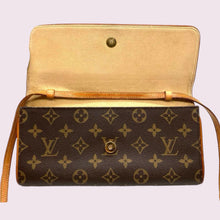 Load image into Gallery viewer, LOUIS VUITTON Twin GM