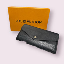 Load image into Gallery viewer, LOUIS VUITTON Sara Wallet