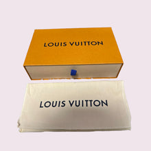 Load image into Gallery viewer, LOUIS VUITTON Sara Wallet