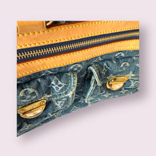 Load image into Gallery viewer, LOUIS VUITTON Neo Speedy