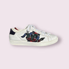 Load image into Gallery viewer, GUCCI Ace Sneakers