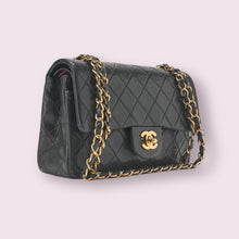 Load image into Gallery viewer, CHANEL Vintage Double Flap