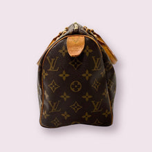 Load image into Gallery viewer, LOUIS VUITTON Monogram 25
