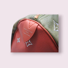 Load image into Gallery viewer, LOUIS VUITTON Mona Lisa Speedy