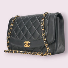 Load image into Gallery viewer, Chanel Diana 25