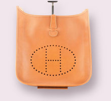 Load image into Gallery viewer, HERMES Evelyn GM