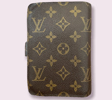 Load image into Gallery viewer, LOUIS VUITTON Porte Papier