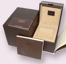 Load image into Gallery viewer, LOUIS VUITTON Tambour Cup Watch