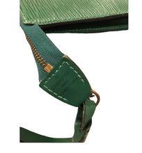 Load image into Gallery viewer, LOUIS VUITTON Pochette