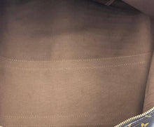 Load image into Gallery viewer, LOUIS VUITTON Keepall 55