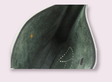 Load image into Gallery viewer, HERMES Evelyn GM