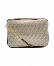 Load image into Gallery viewer, MICHAEL KORS Jet Set Cross Body