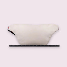 Load image into Gallery viewer, GUCCI Bumbag (White)
