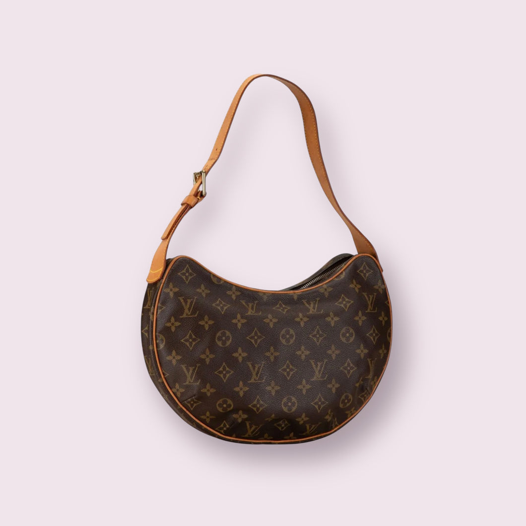 LOUIS VUITTON Croissant MM