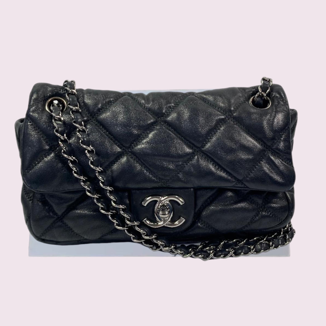 CHANEL Shoulder Bag