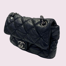 Load image into Gallery viewer, CHANEL Shoulder Bag
