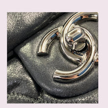 Load image into Gallery viewer, CHANEL Shoulder Bag
