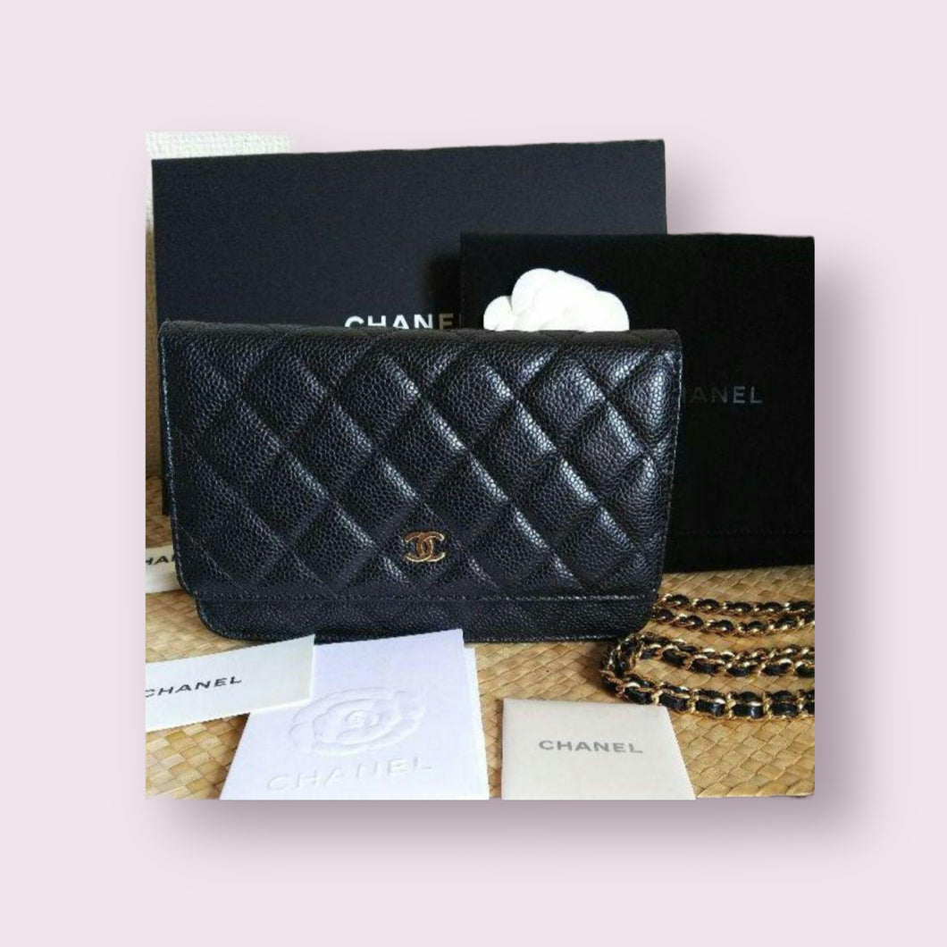 CHANEL Caviar Skin WOC