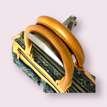 Load image into Gallery viewer, LOUIS VUITTON Neo Speedy
