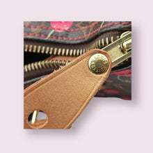Load image into Gallery viewer, LOUIS VUITTON x Takashi Murakami Cherry Speedy 25
