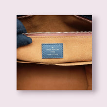Load image into Gallery viewer, LOUIS VUITTON On The Go GM
